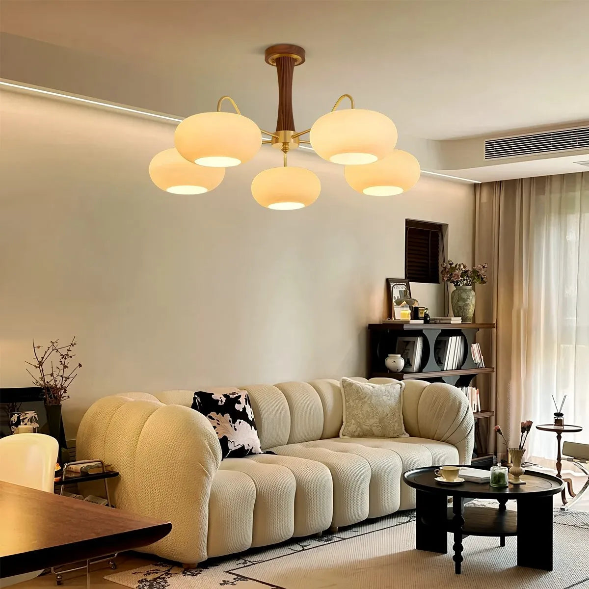 Brass Wooden Persimmon Chandelier – Brass detail 13