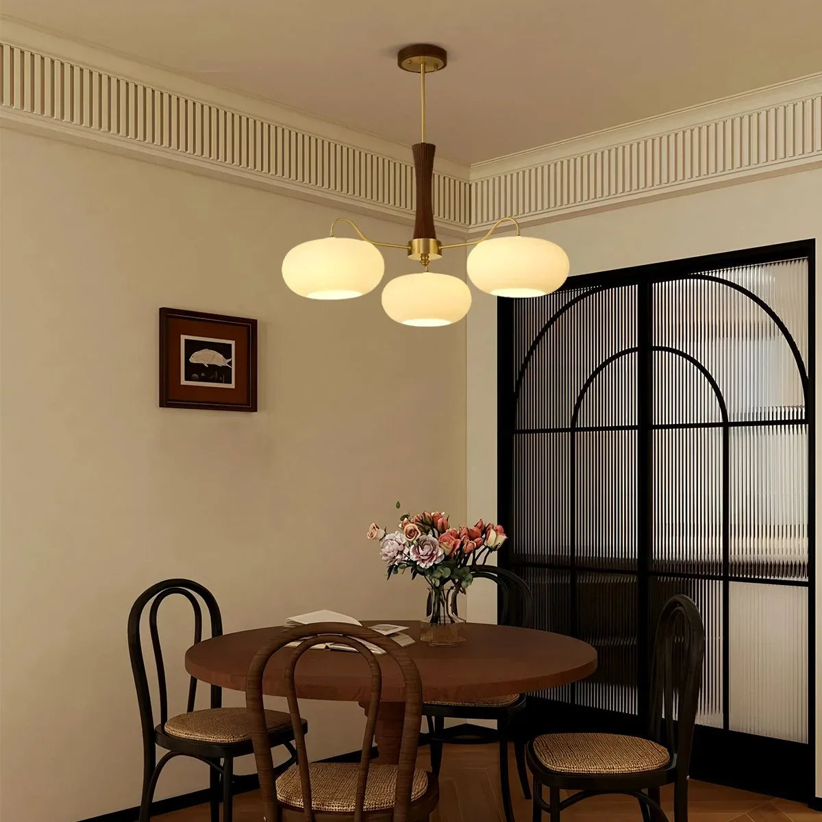 Brass Wooden Persimmon Chandelier – Brass detail 10