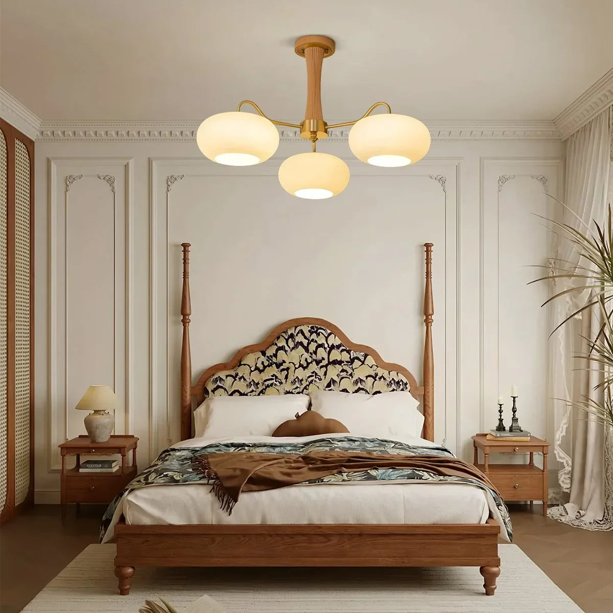 Brass Wooden Persimmon Chandelier – Brass detail 19