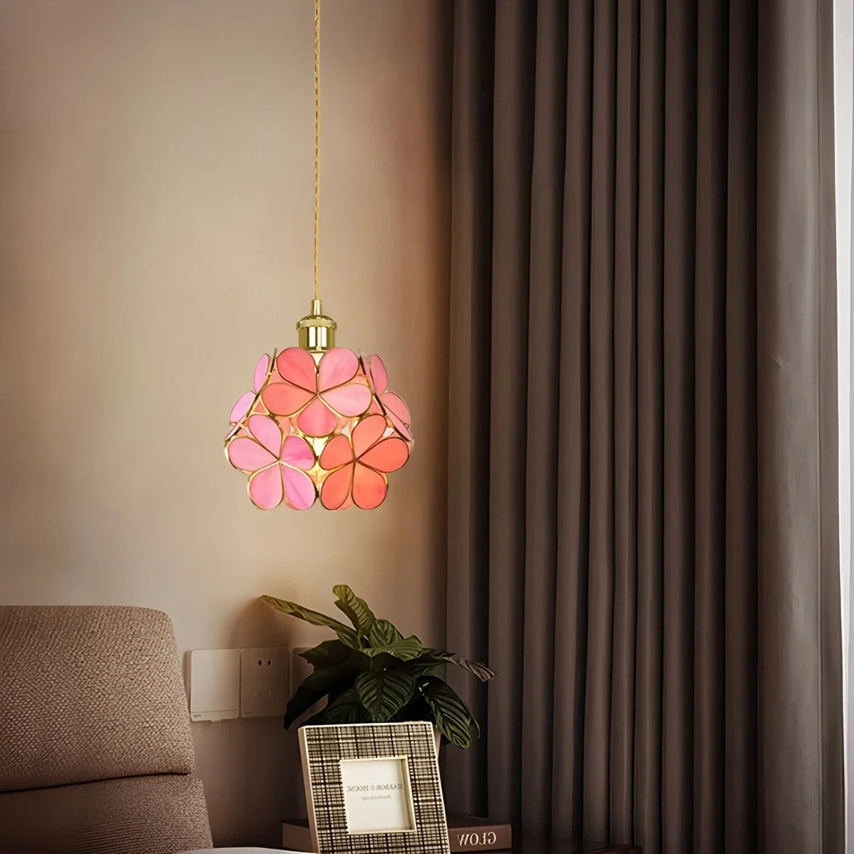 Cherry Blossom Stained Glass Pendant Light – Glass detail 10