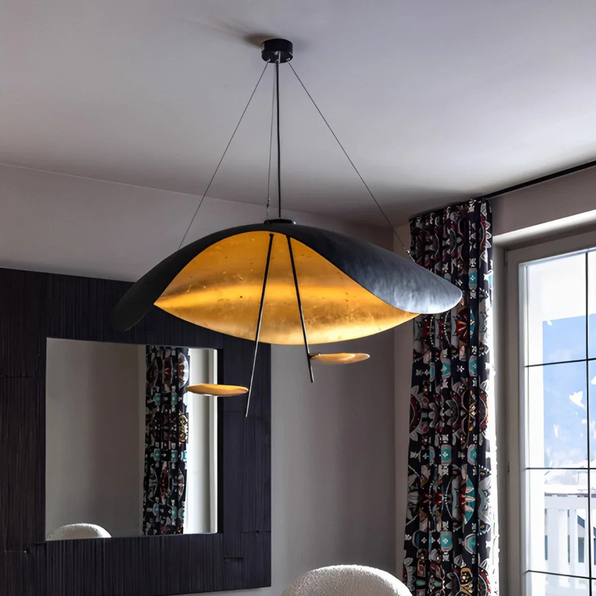 Modern Sculptural Leaf Pendant Light – detail 10