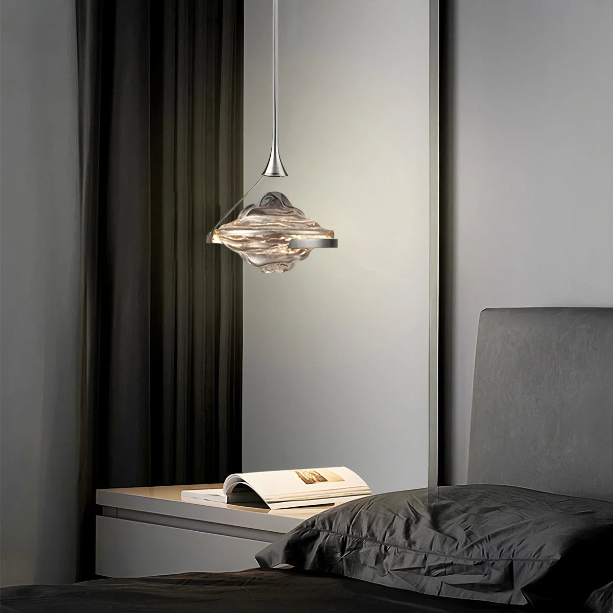 Modern Hill Glass Pendant Light – Glass detail 10