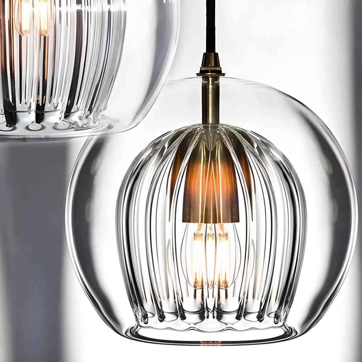 Nordic Glass Globe Pendant Light for Modern Interiors – Glass detail 15