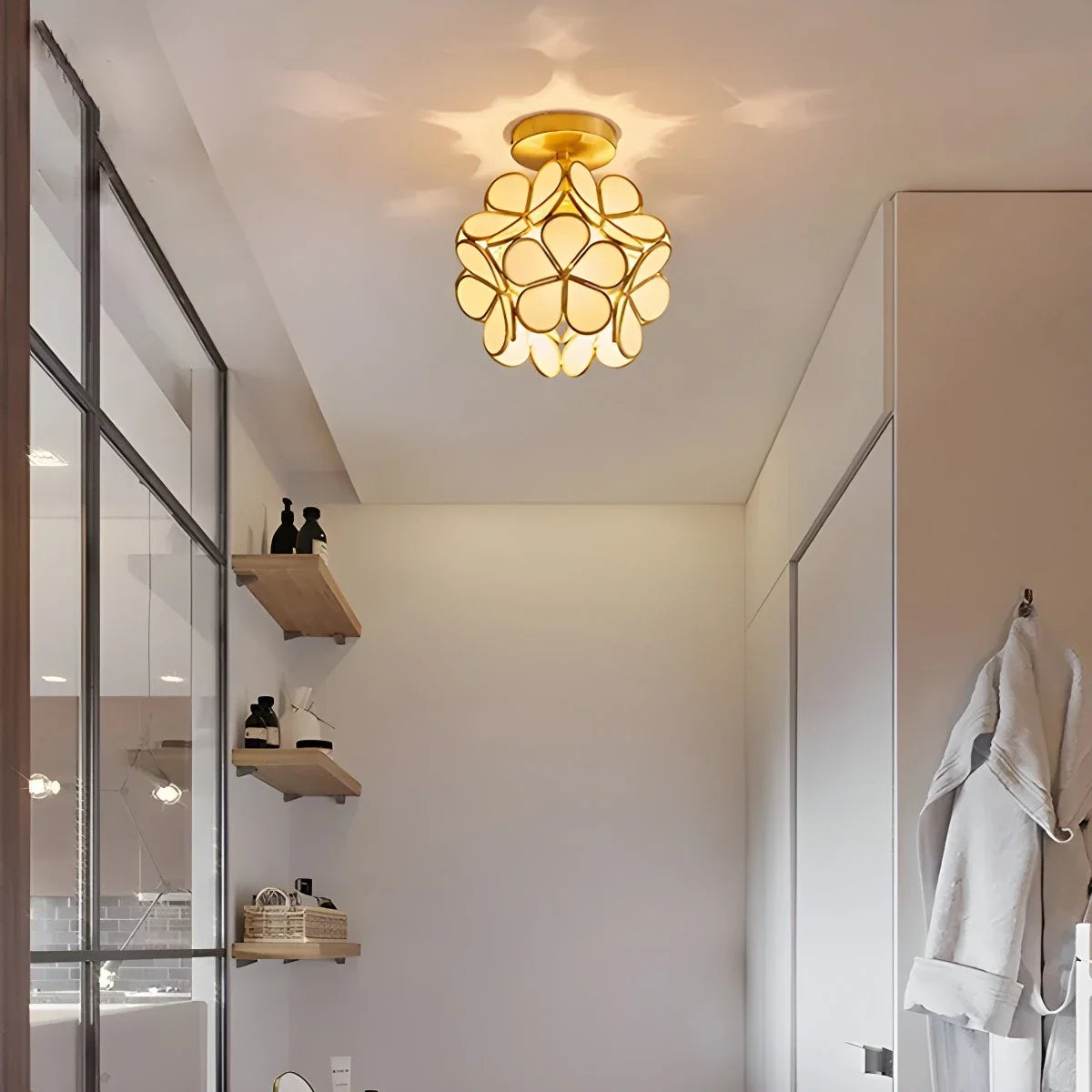 European Style Copper Glass Ceiling Lamp-E – Glass detail 14