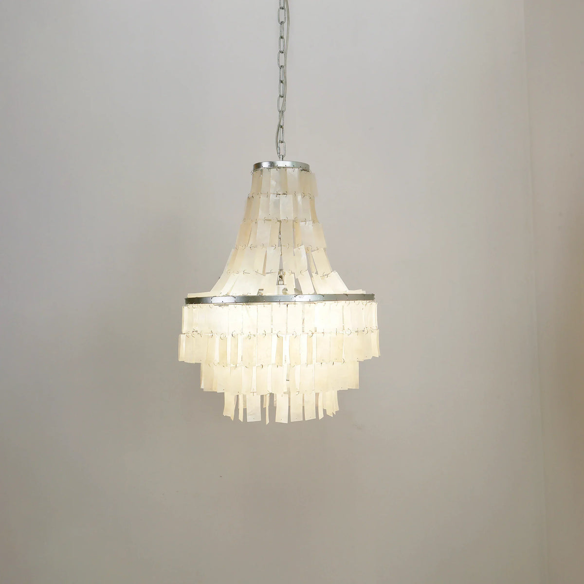 Boho Tiered Capiz Iron Chandelier – Iron detail 20