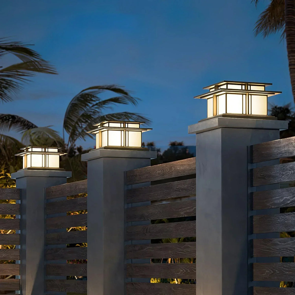 Boilyn Outdoor Pillar Acrylic Table Lamp – Acrylic detail 4