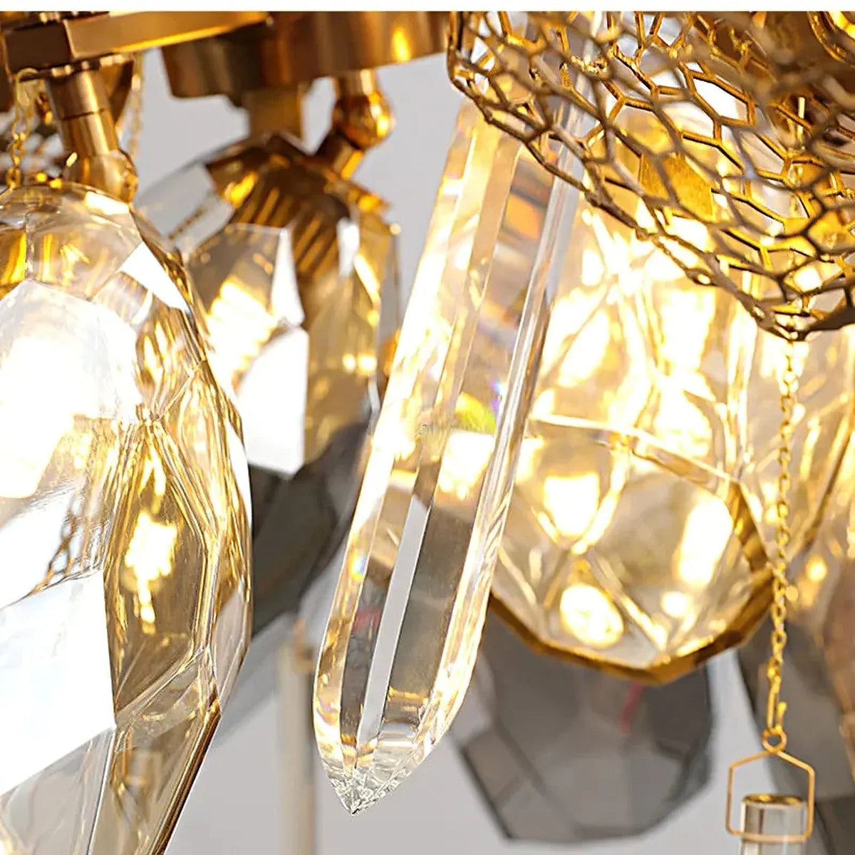 Britannica Glass Chandelier Horizontal – Glass detail 30