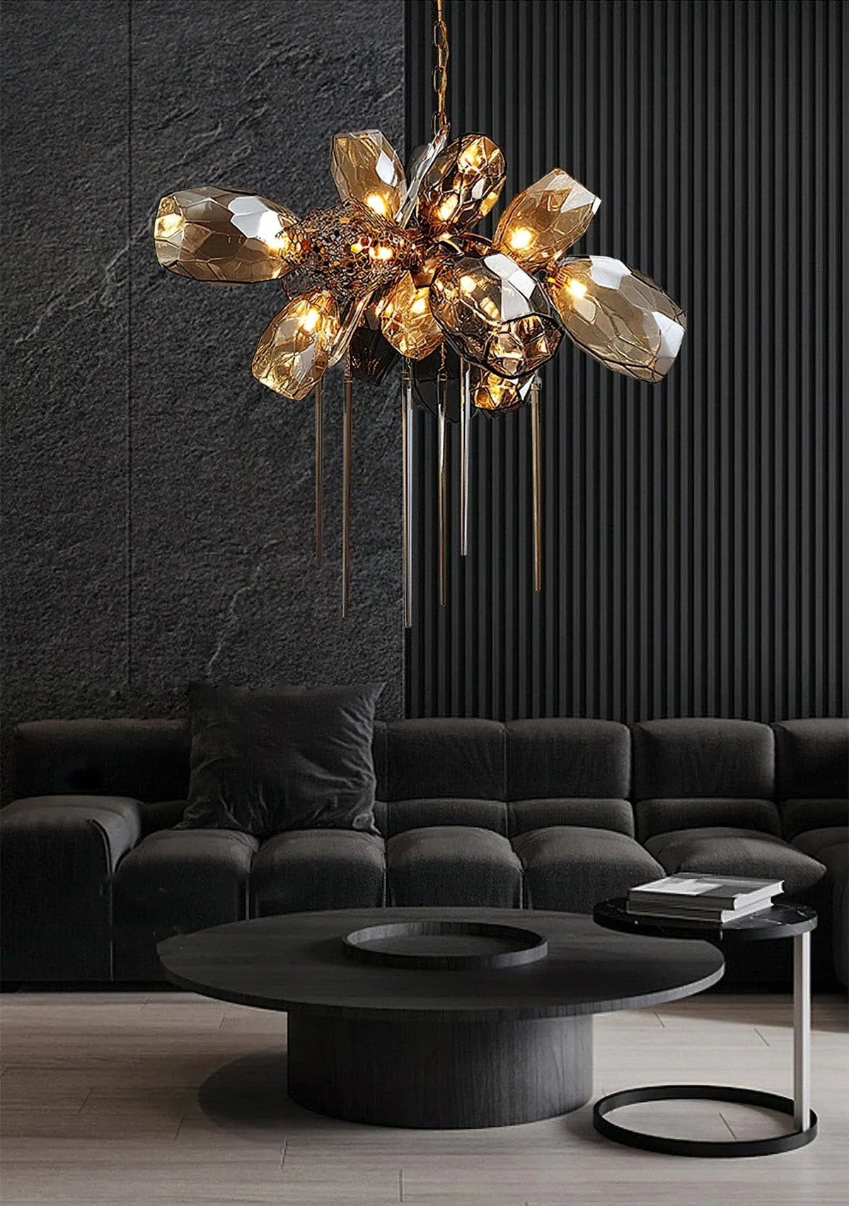 Britannica Glass Chandelier Horizontal – Glass detail 16