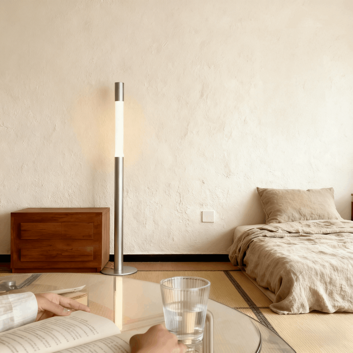 Modern Minimalist Liftable Floor Lamp – detail 3