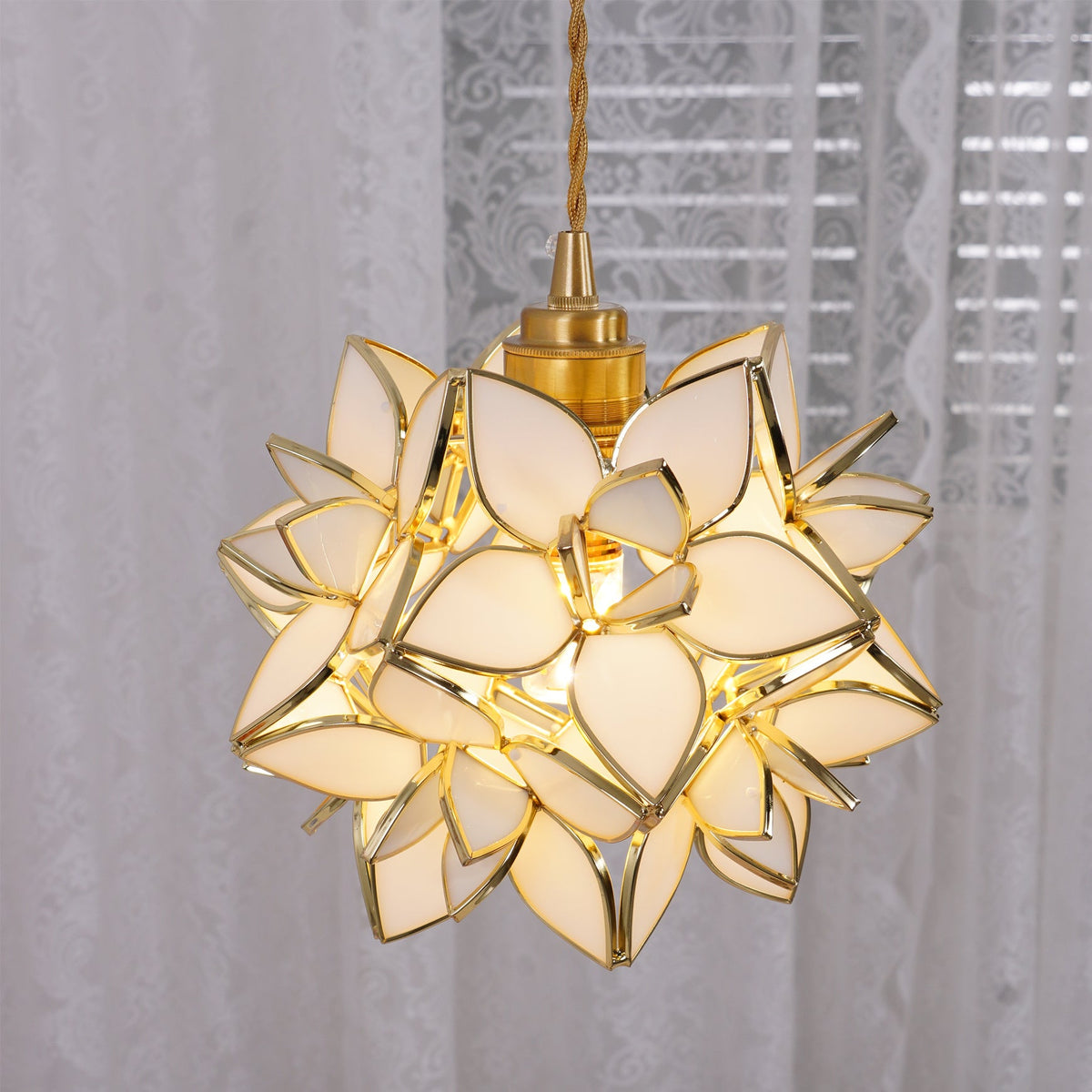 Capiz Pendant Lamp for Dining Table – detail 13