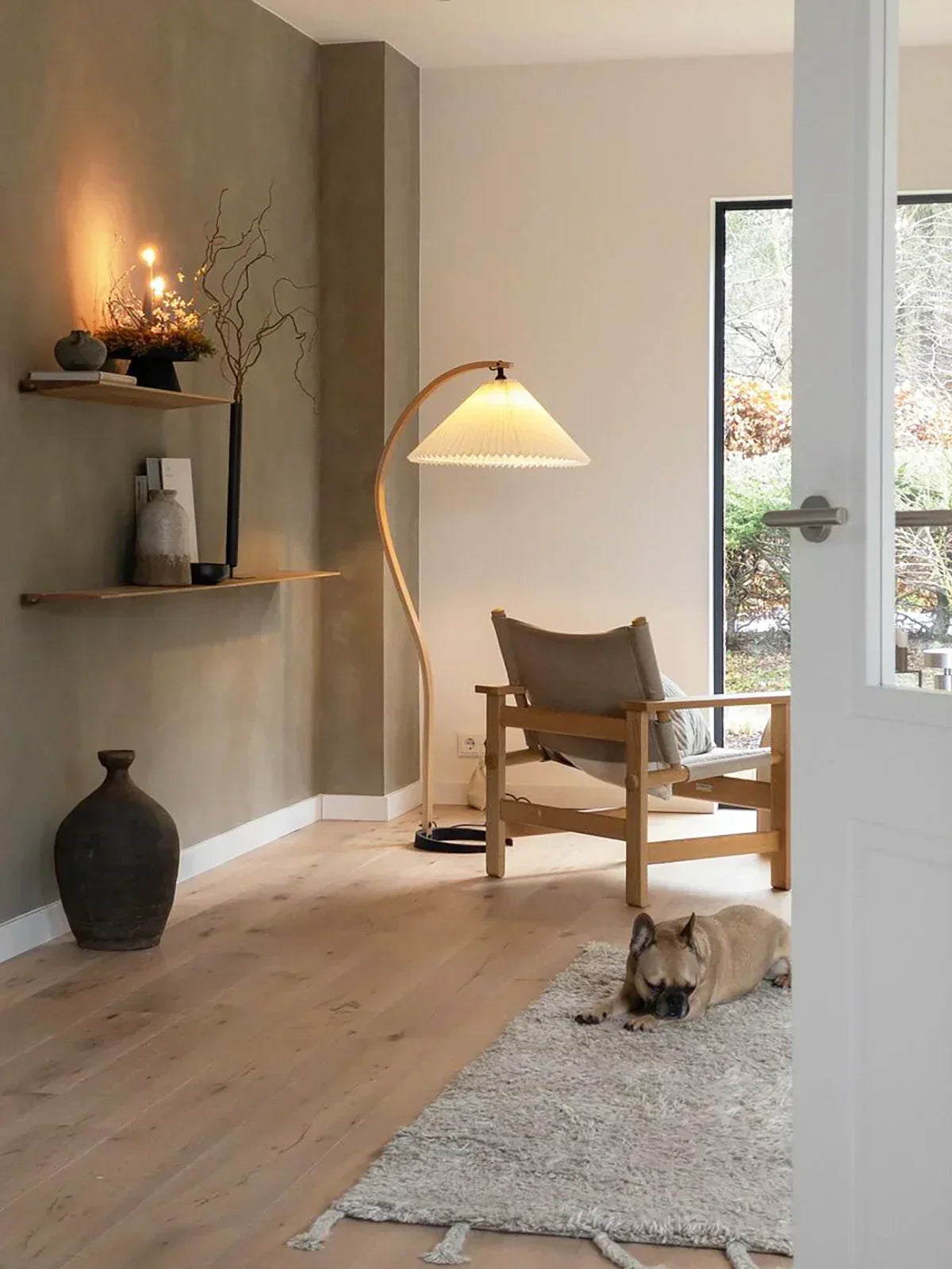 Caprani Wood Floor Lamp – Wood detail 10