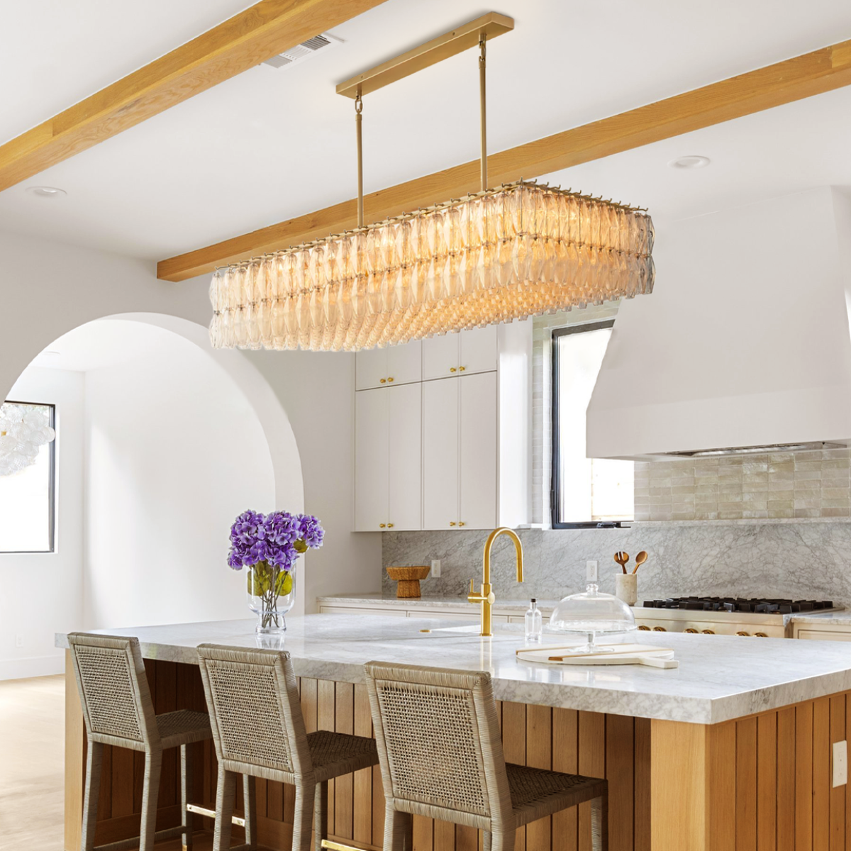 Chiara Glass Tiered Rectangular Chandelier – Glass detail 2