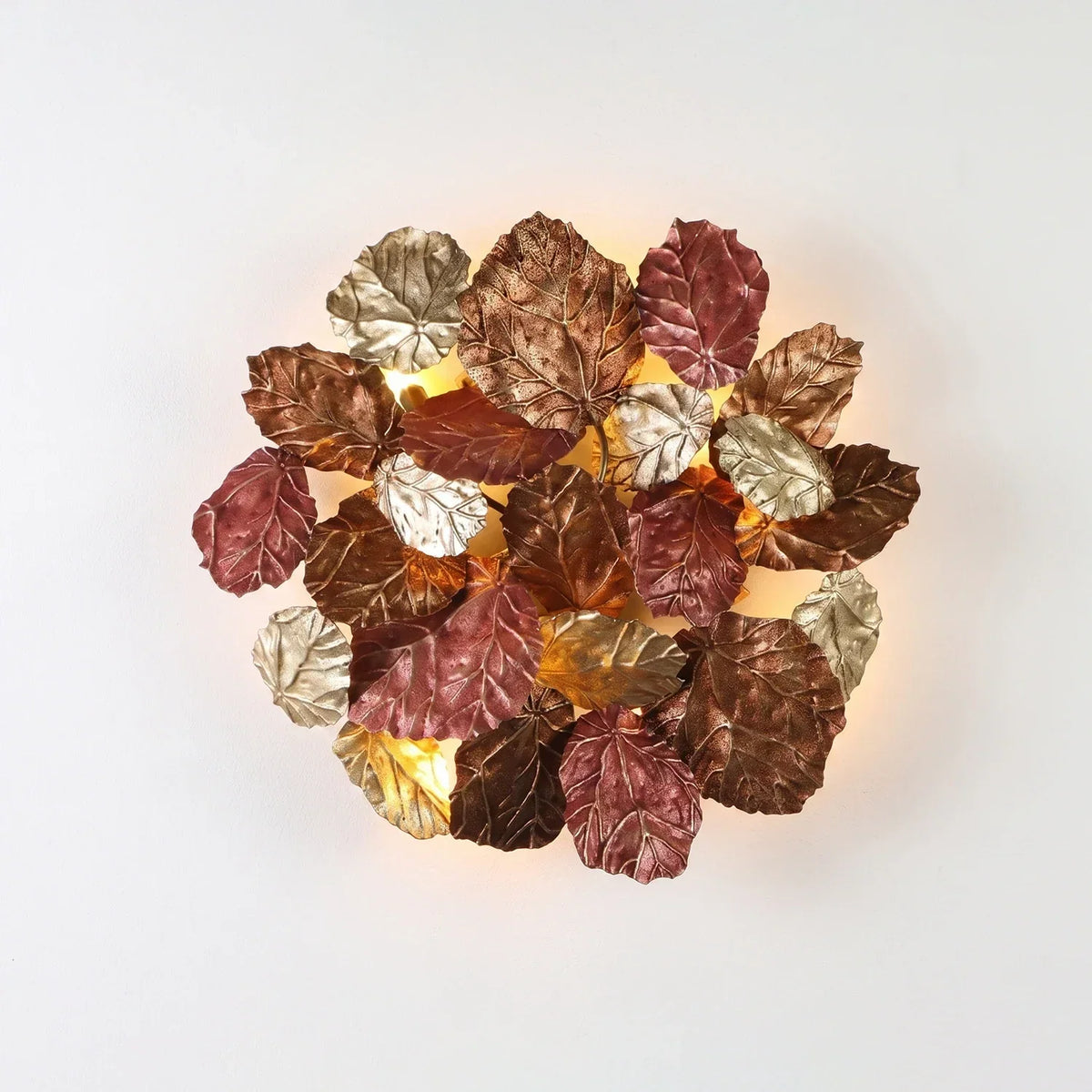 Forest Canopy Brass Leaf Wall Sconce – Brass detail 12