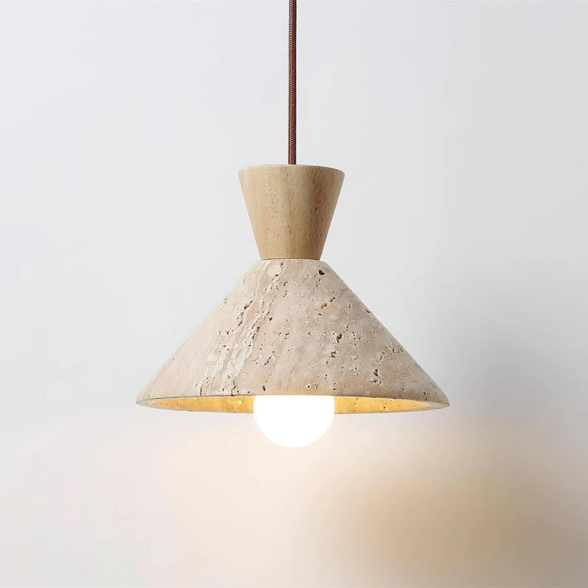 Cone Forma Travertine Pendant Lamp – Travertine detail 11