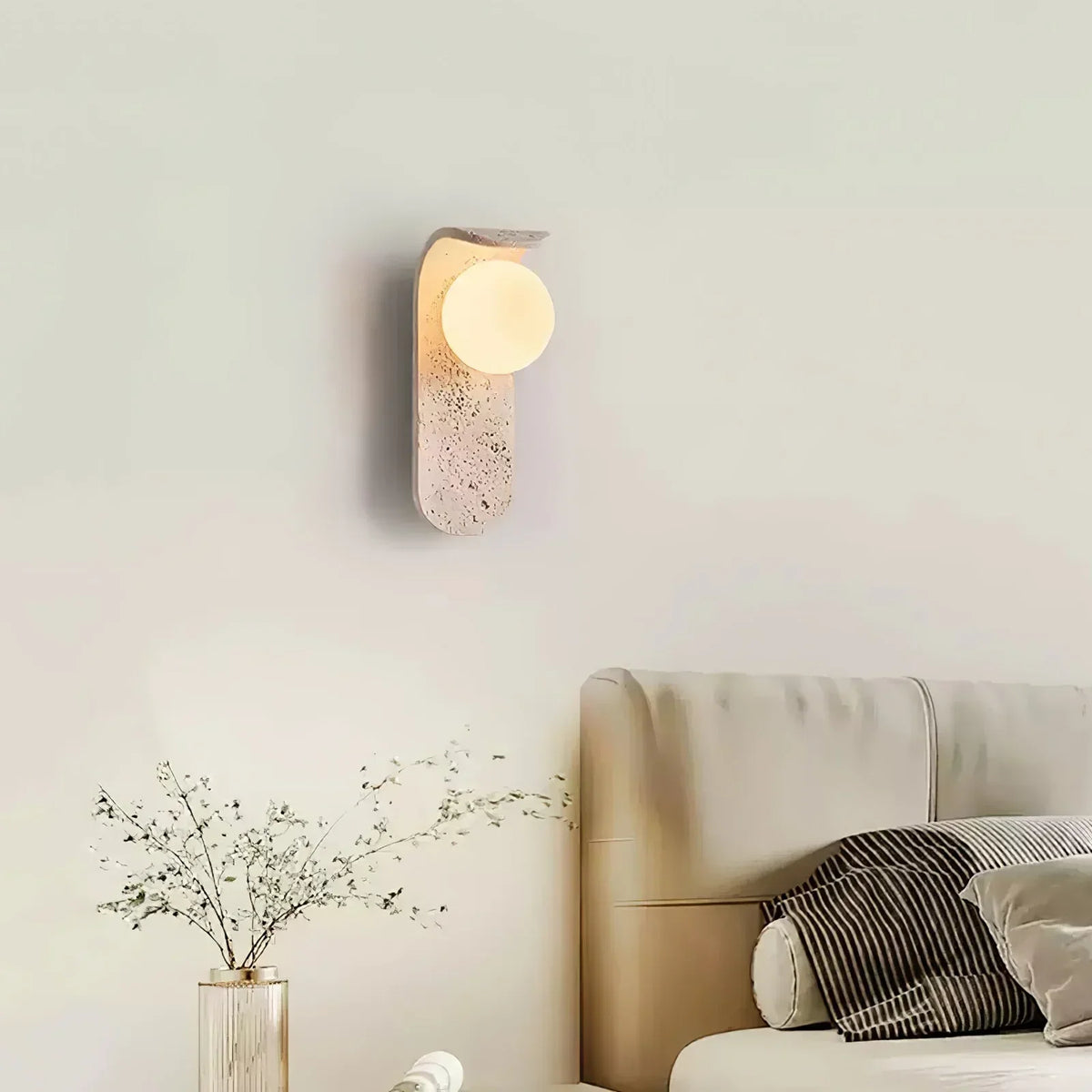 Curve Solis Travertine Wall Lamp – Travertine detail 5