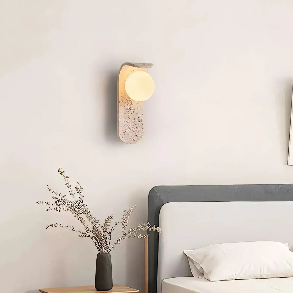 Curve Solis Travertine Wall Lamp – Travertine detail 2