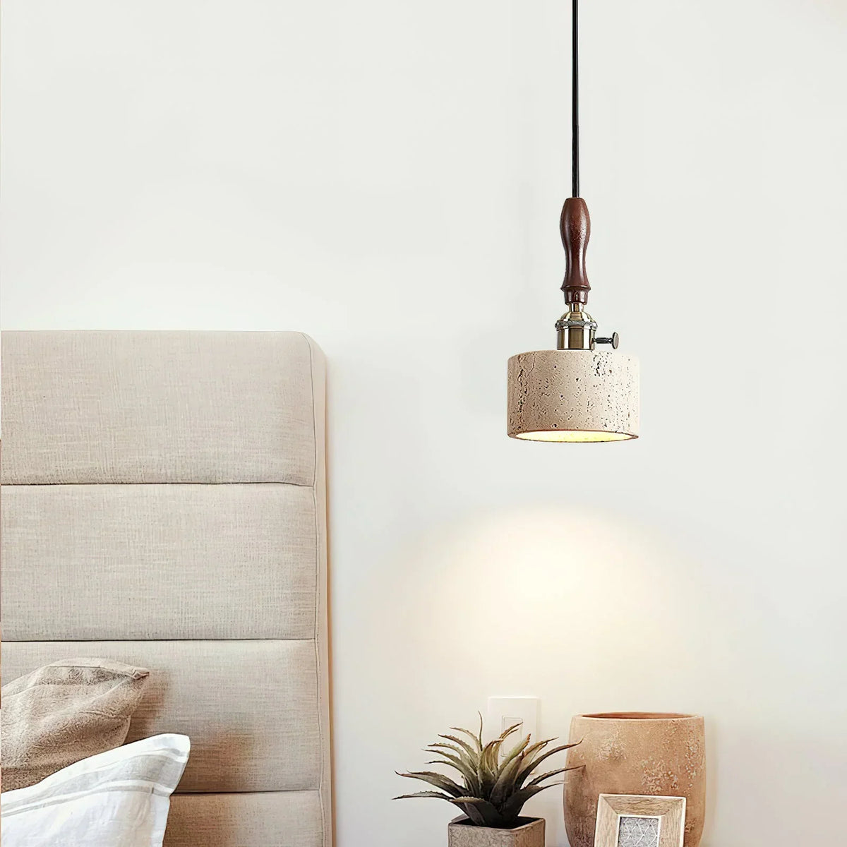 Cylinder Franciska Travertine Pendant Lamp – Travertine detail 5