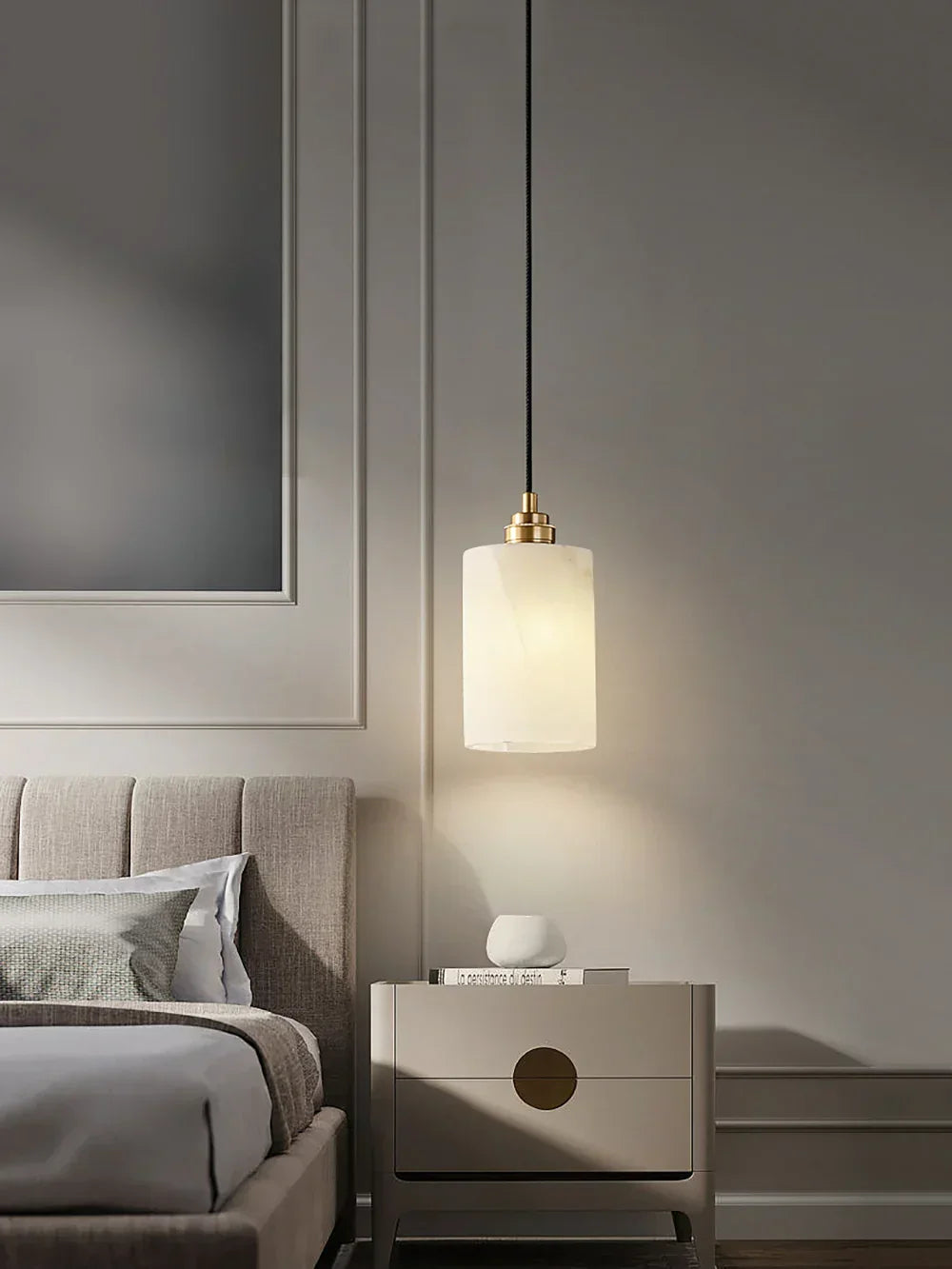 Cylindrical Alabaster Pendant Light – Alabaster detail 6