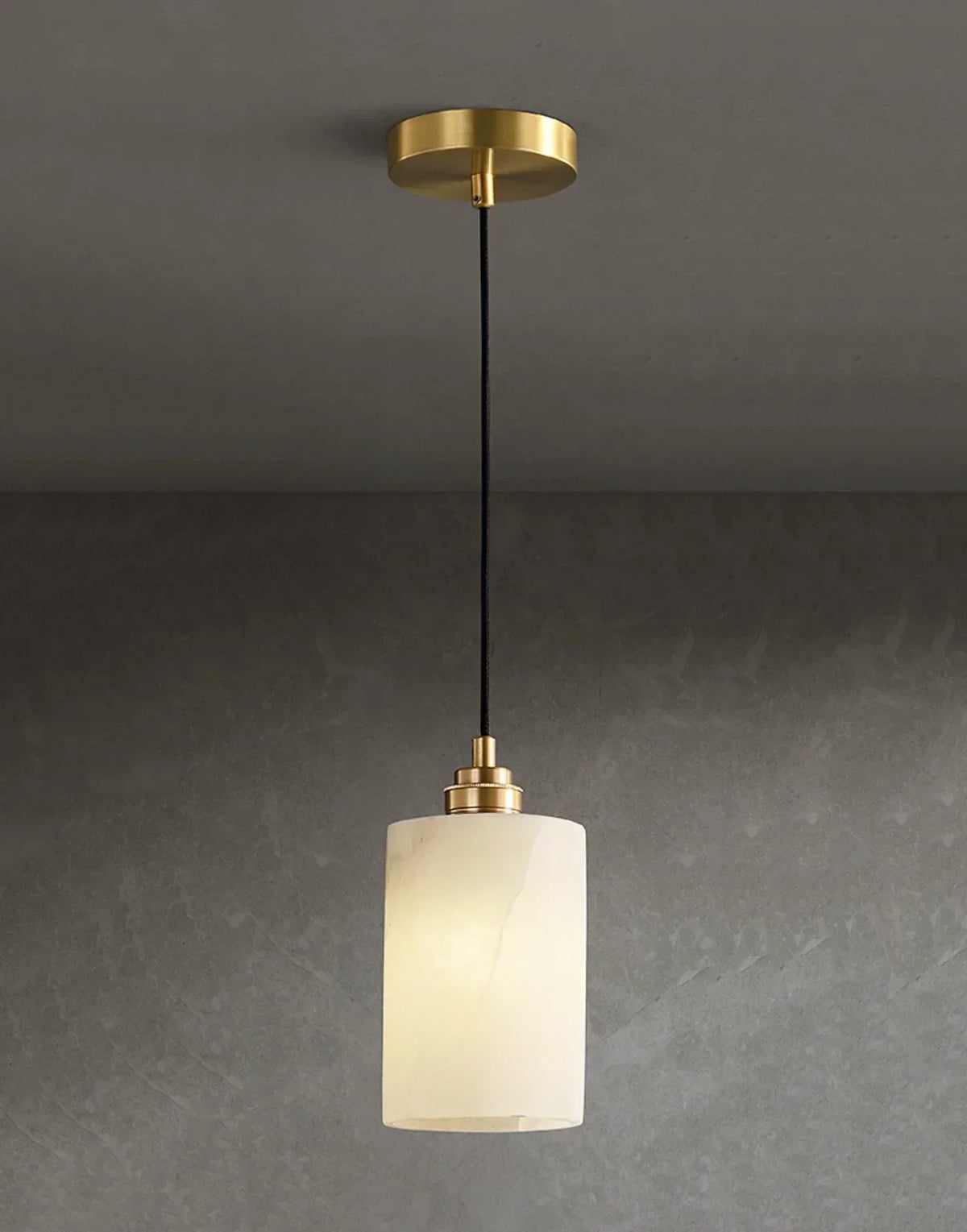 Cylindrical Alabaster Pendant Light – Alabaster detail 18
