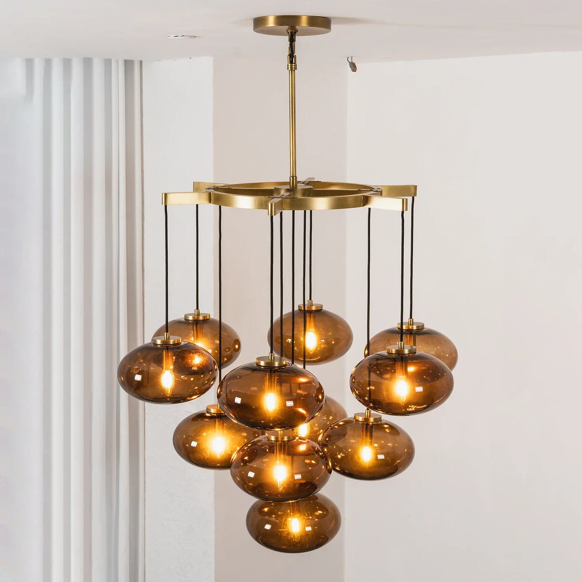 Halden Smoked Glass Cluster Chandelier – Glass detail 17
