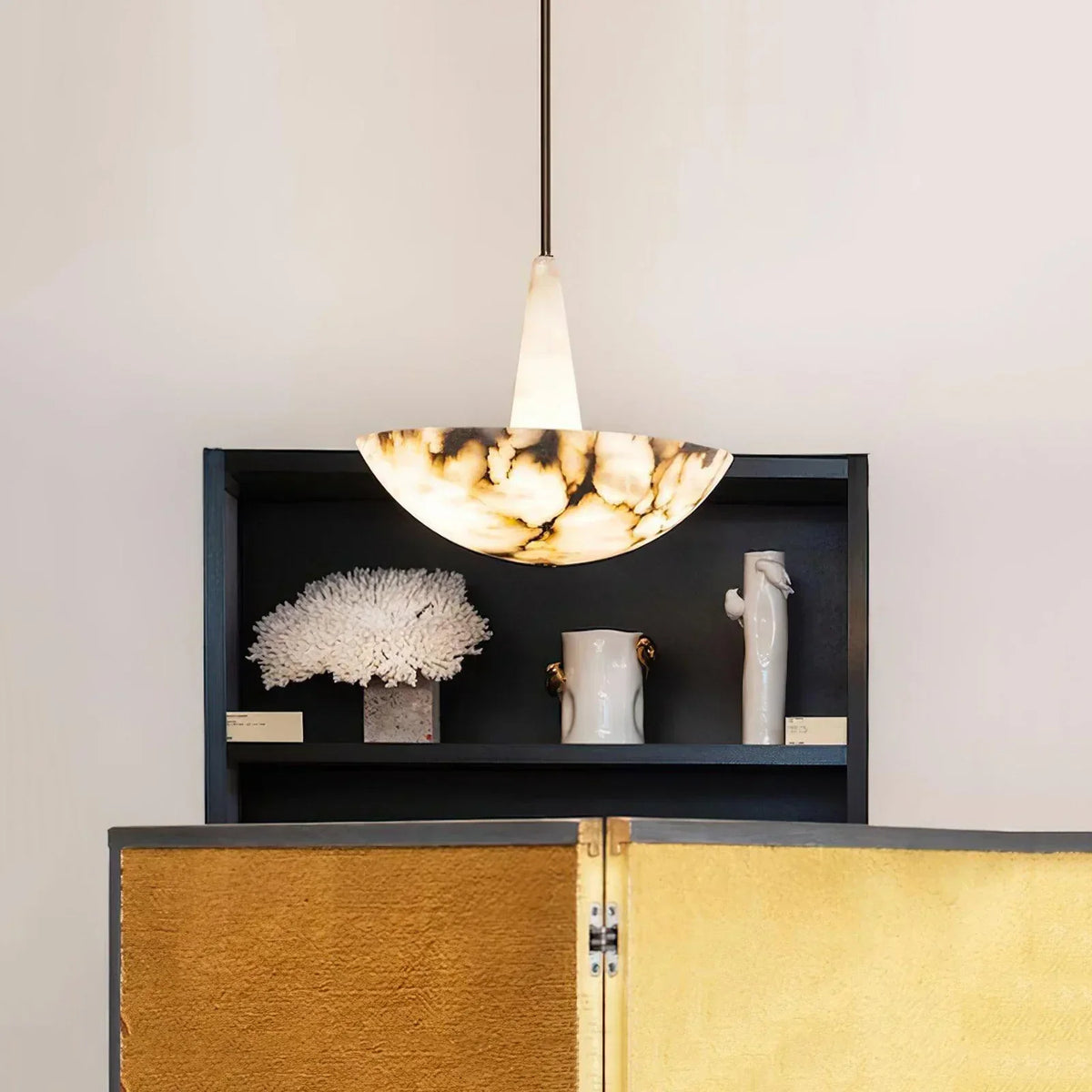 Dome Alabaster Domus Pendant Light – Alabaster detail 2