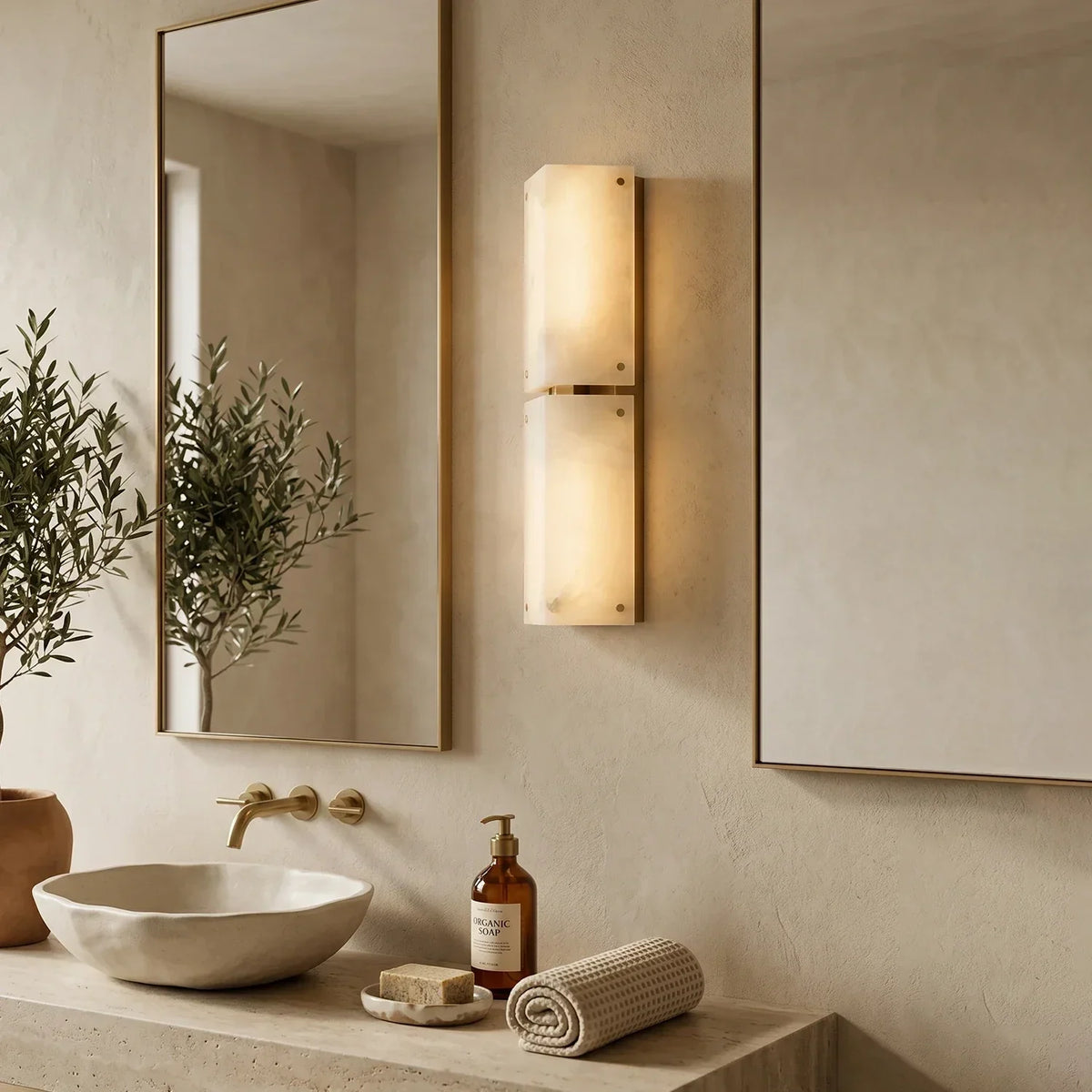 Double Panel Aurelia Alabaster Wall Lamp – Alabaster detail 3
