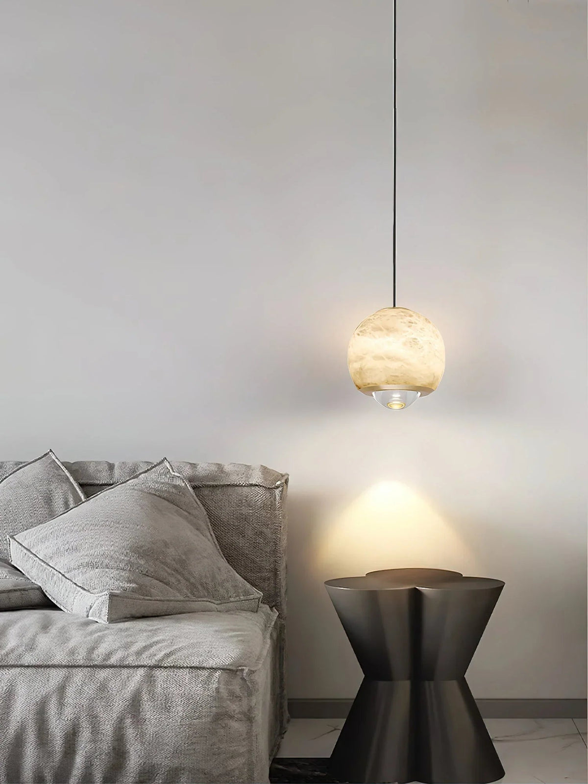 Ferox Alabaster Pendant Light – Alabaster detail 20