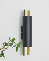 Flis Wall Lamp