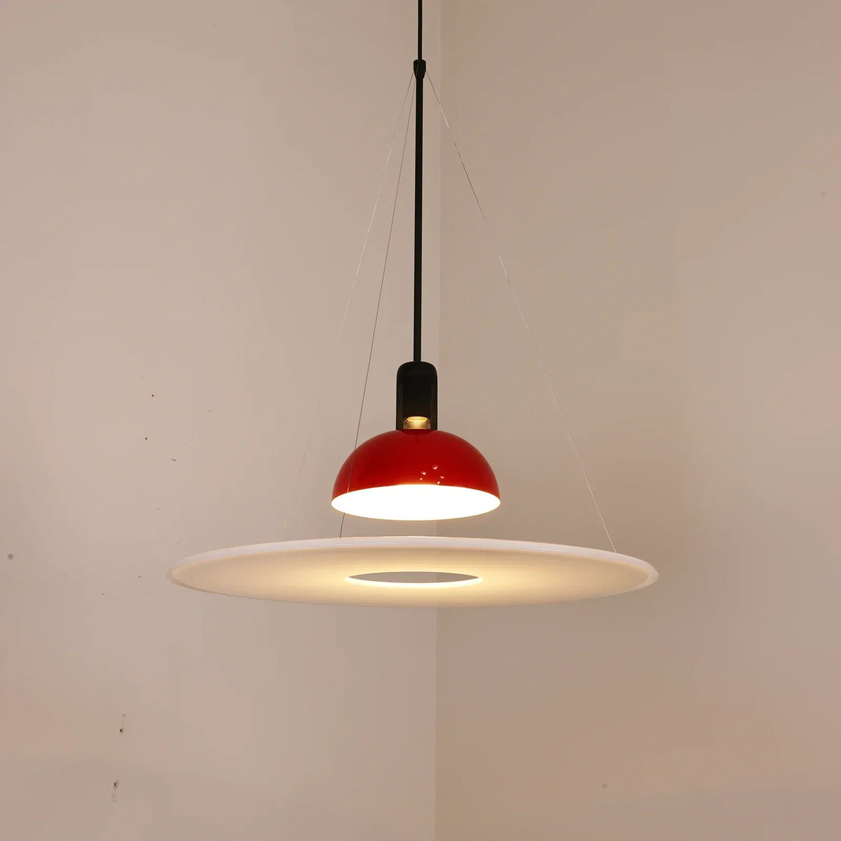 Frisbi Acrylic Disc Steel Pendant Light – Steel detail 37