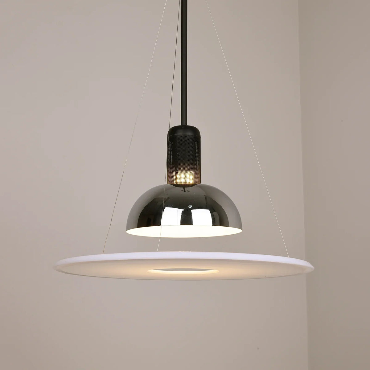Frisbi Acrylic Disc Steel Pendant Light – Steel detail 38
