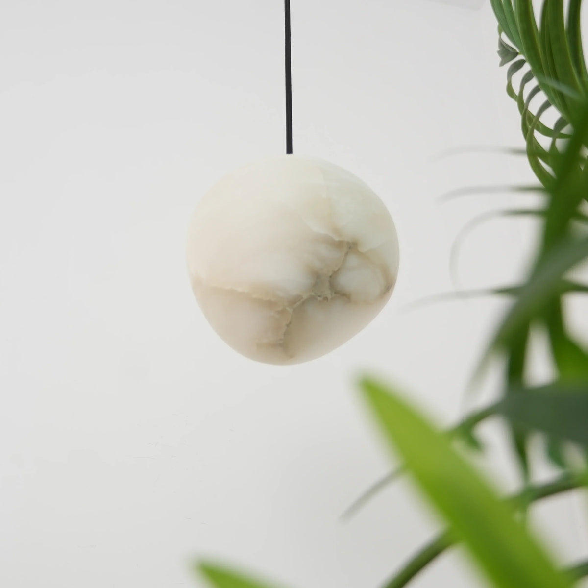 Pebble Alabaster Pendant Lamp – Alabaster detail 41