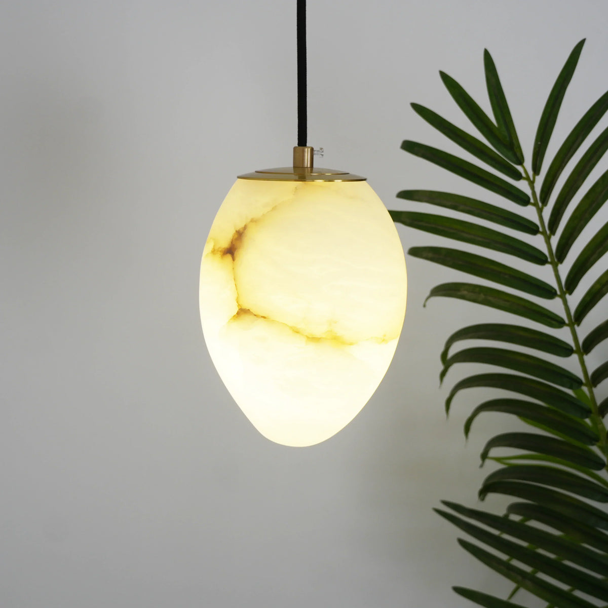 Pebble Alabaster Pendant Lamp – Alabaster detail 34