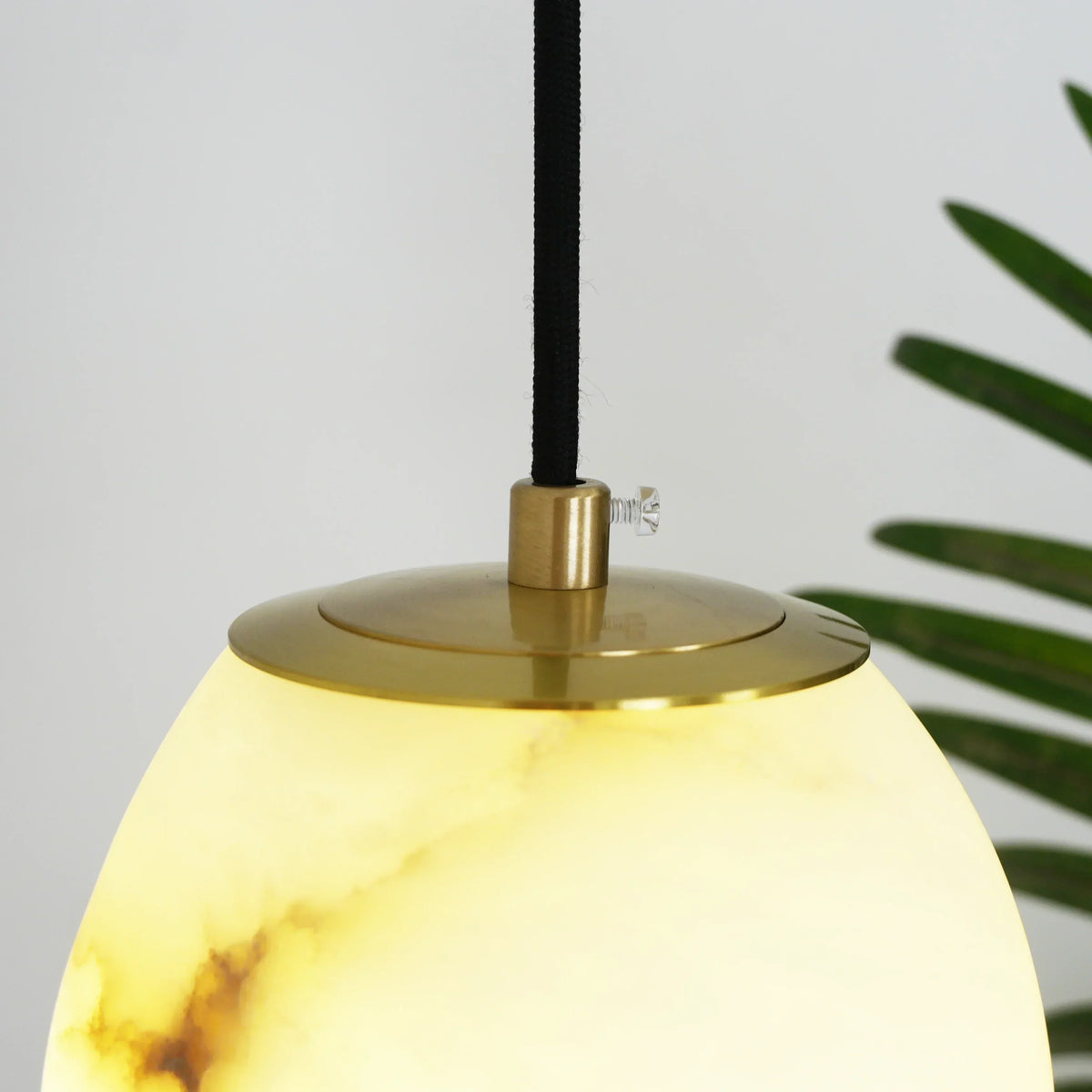 Pebble Alabaster Pendant Lamp – Alabaster detail 49