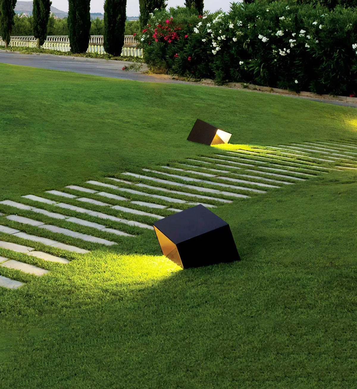 Garden Decoration Cube Outdoor Steel Light – Steel detail 14