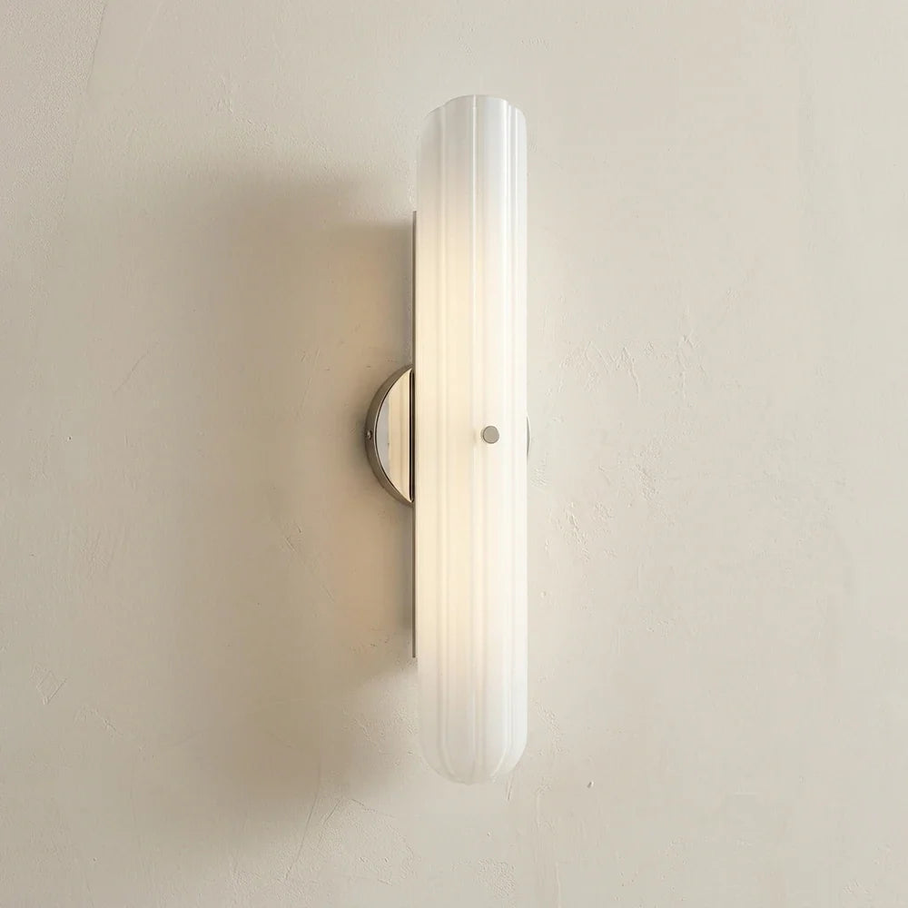 Delphine Fluted Glass Wall Sconce – Glass detail 26