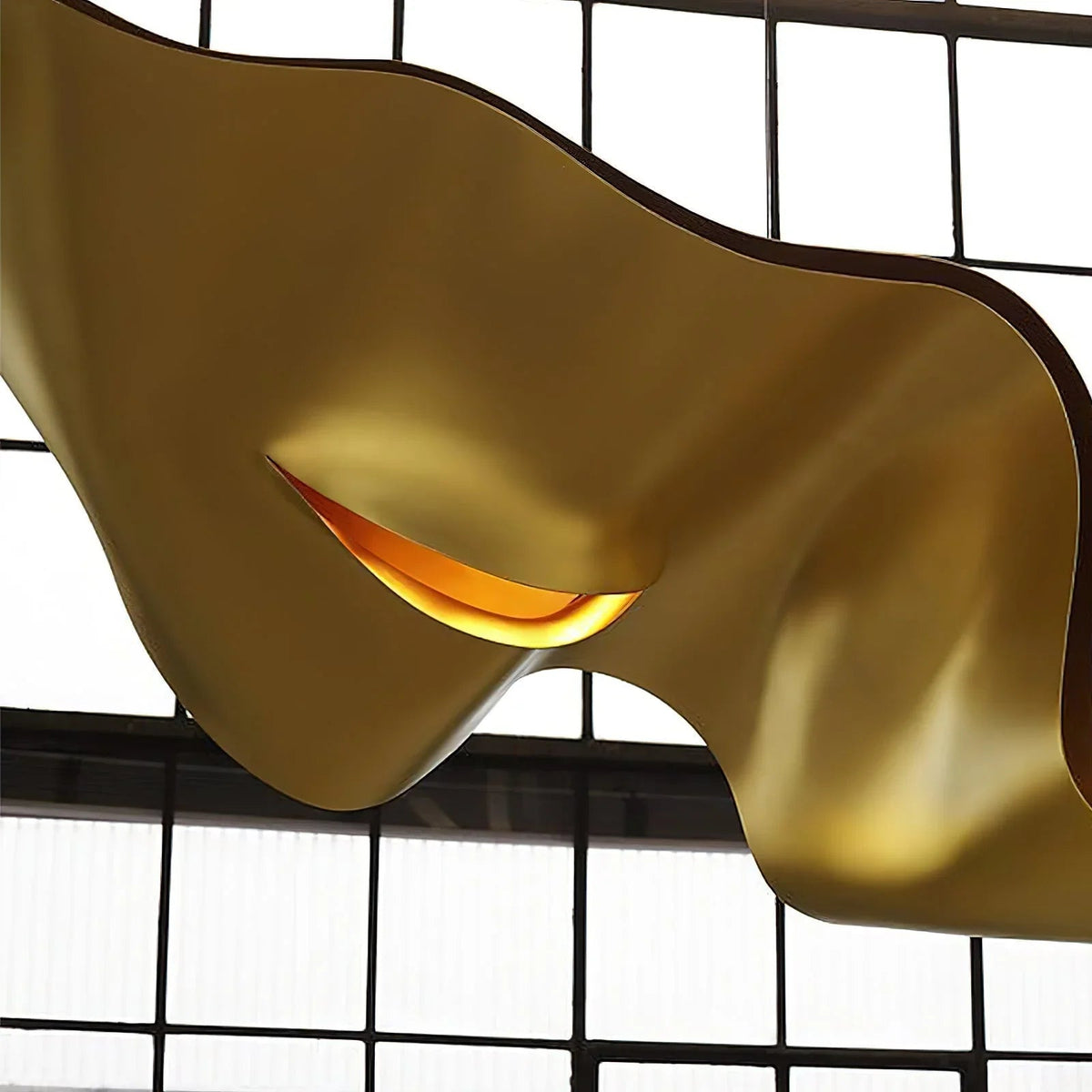 Gold Ribbon Chandelier – detail 18