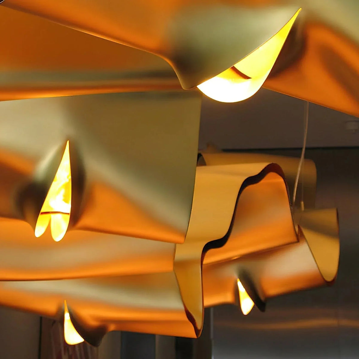 Gold Ribbon Chandelier – detail 19