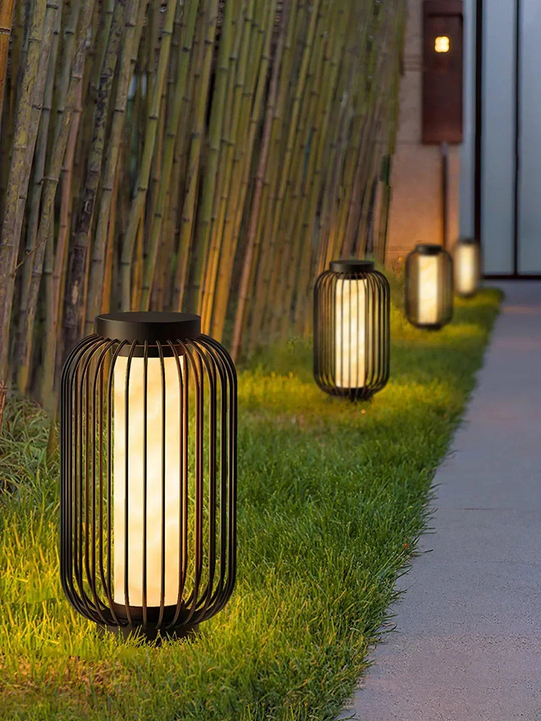 Birdcage Graydon Outdoor Alabaster Table Lamp – Alabaster detail 6