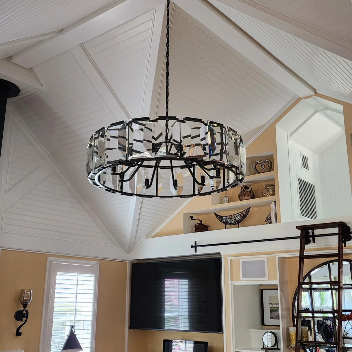 Harlow Multicurve Crystal Round Chandelier – Crystal detail 6