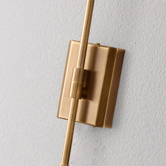 Hela Wall Lamp