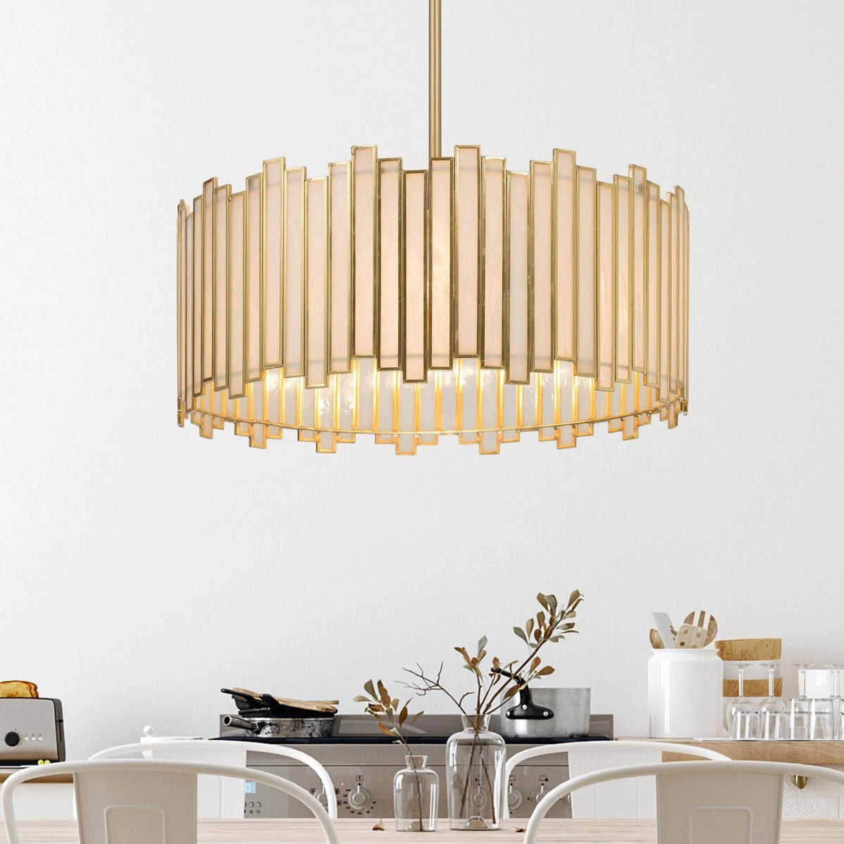 Hemaaolay Glass Chandelier – Glass detail 6