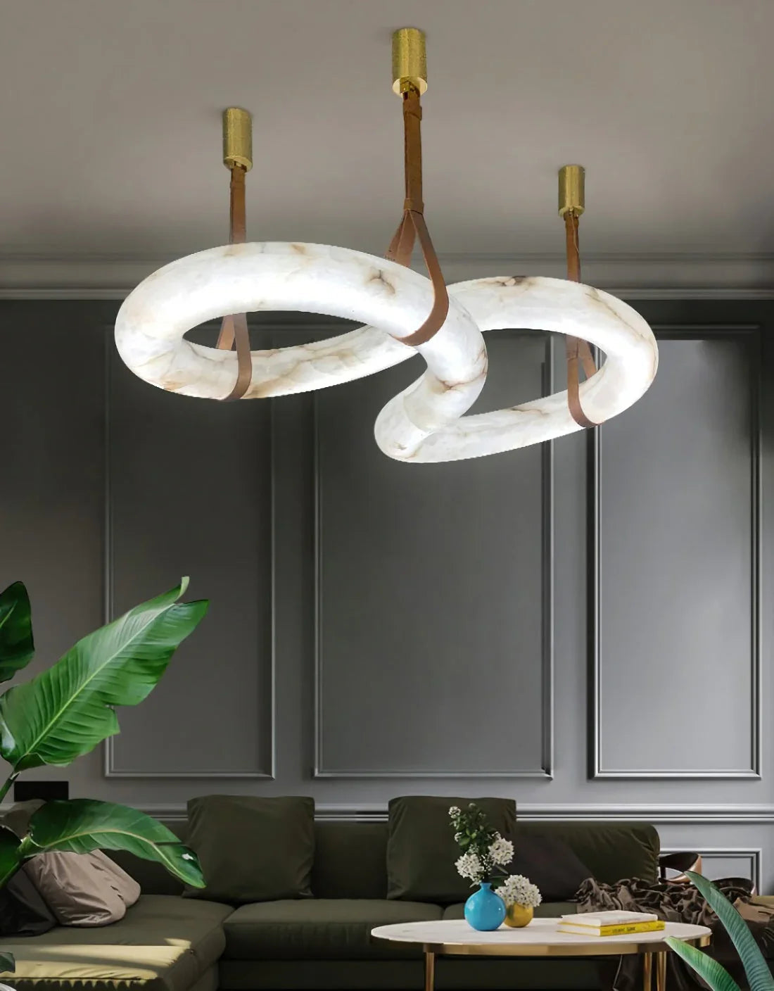 Loop Hanging Alabaster Light – Alabaster detail 4