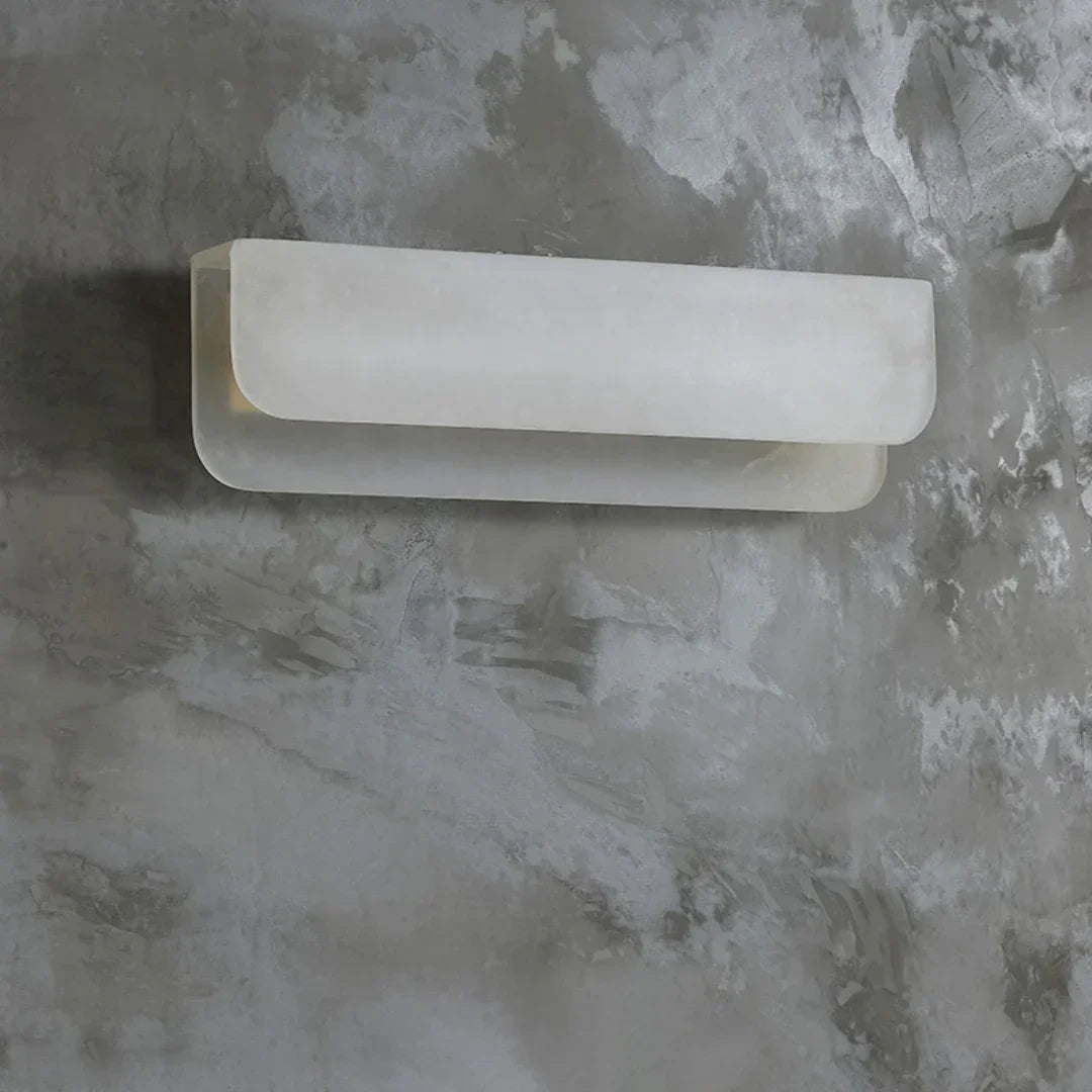 Jorge White Alabaster Wall Lamp – Alabaster detail 16