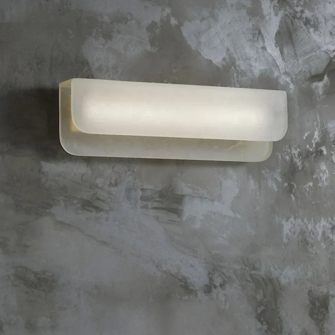 Jorge White Alabaster Wall Lamp – Alabaster detail 15