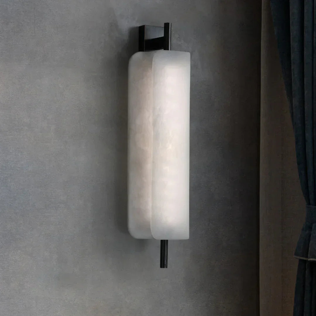 Jorge White Alabaster Wall Lamp – Alabaster detail 10