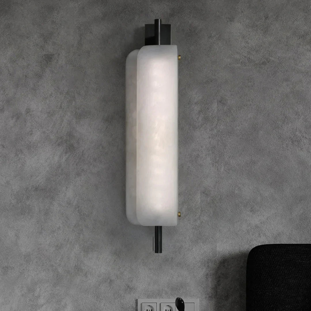 Jorge White Alabaster Wall Lamp – Alabaster detail 9
