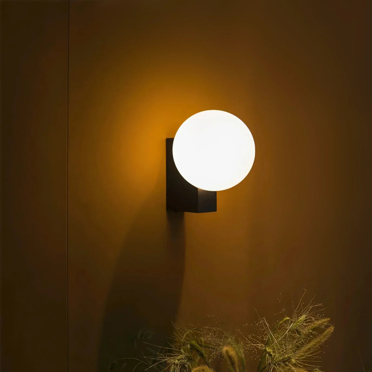 Journey SHY2 Glass Wall Lamp – Glass detail 5