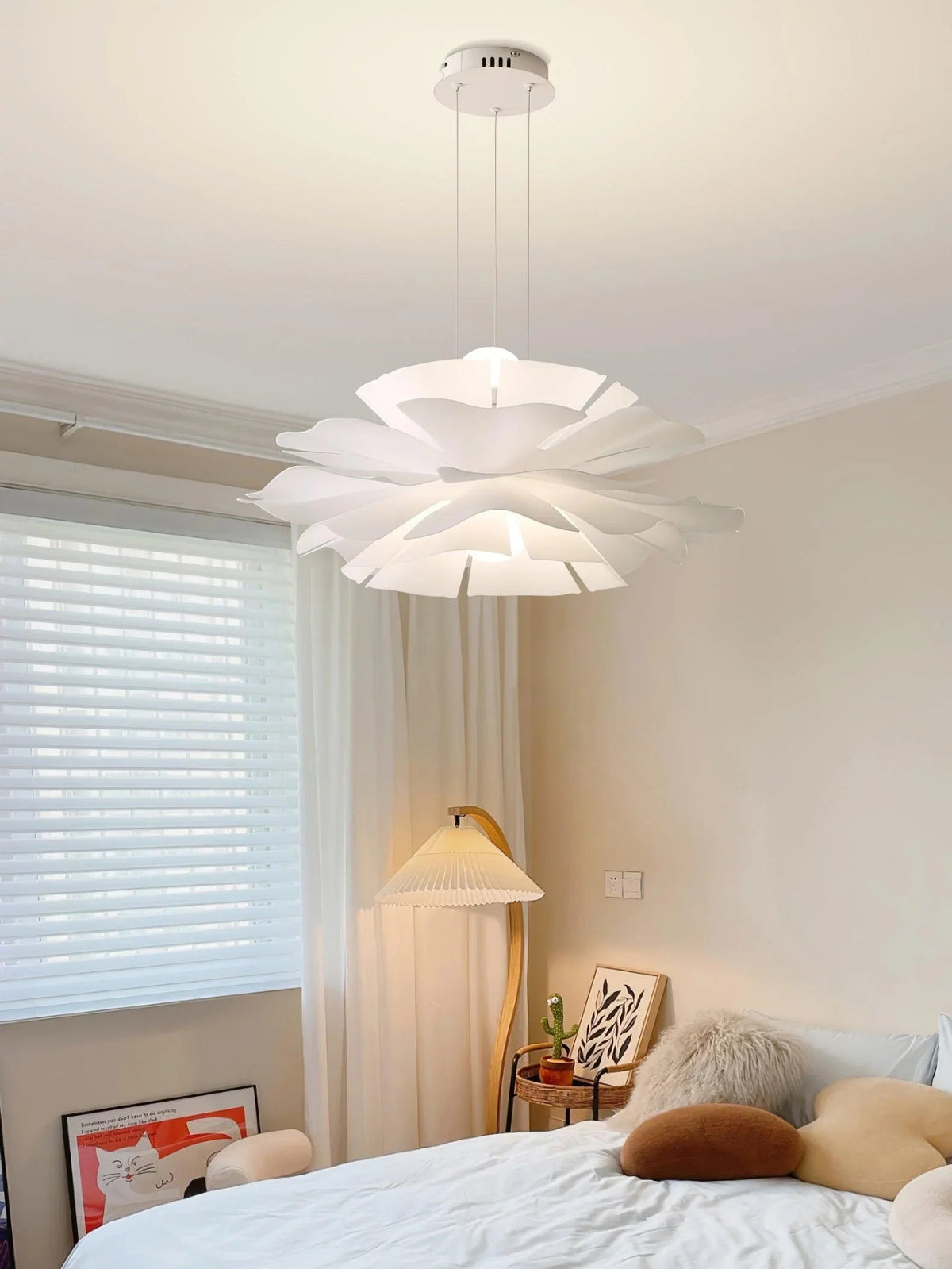 Lotus Flower Acrylic Pendant Lamp – Acrylic detail 35
