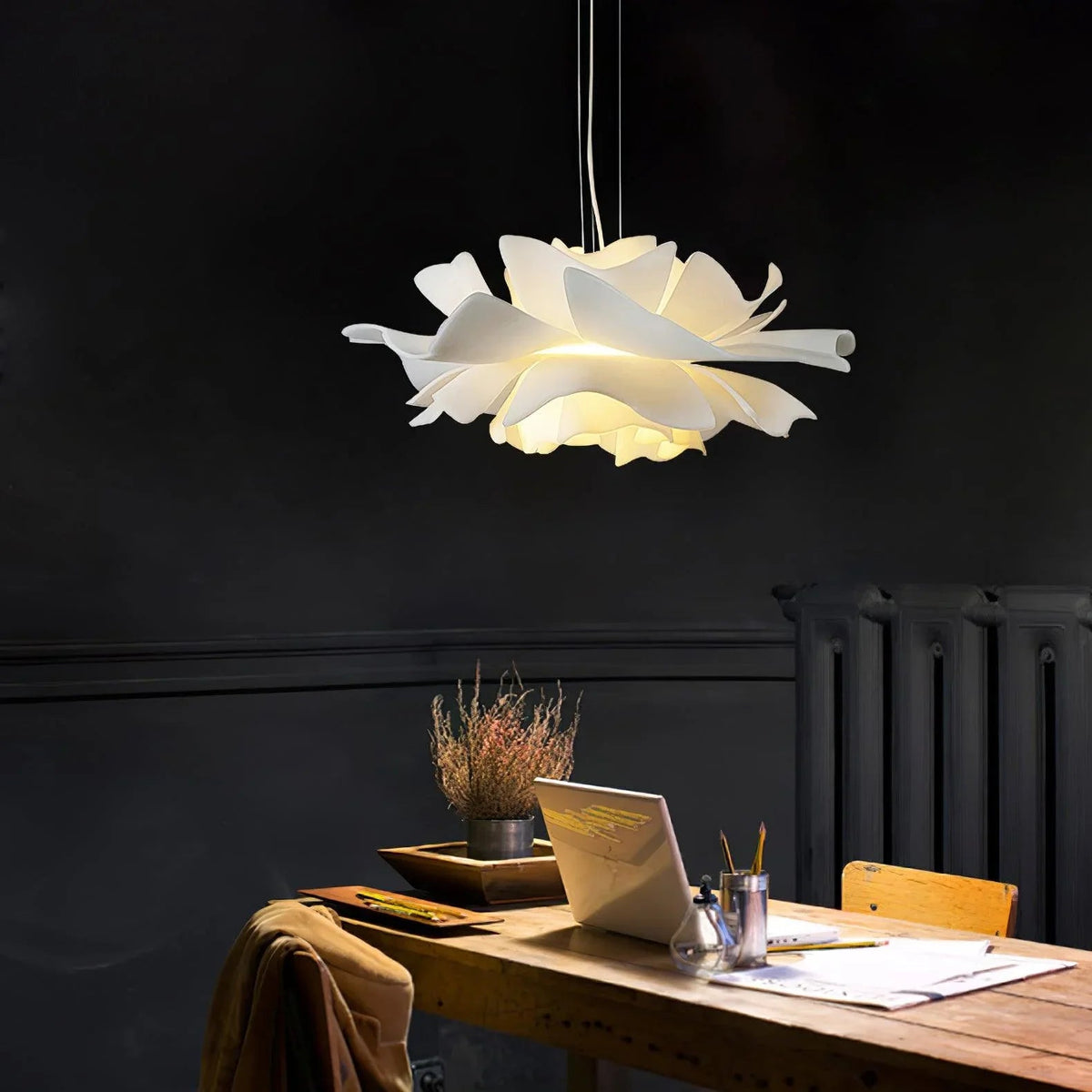 Lotus Flower Acrylic Pendant Lamp – Acrylic detail 7