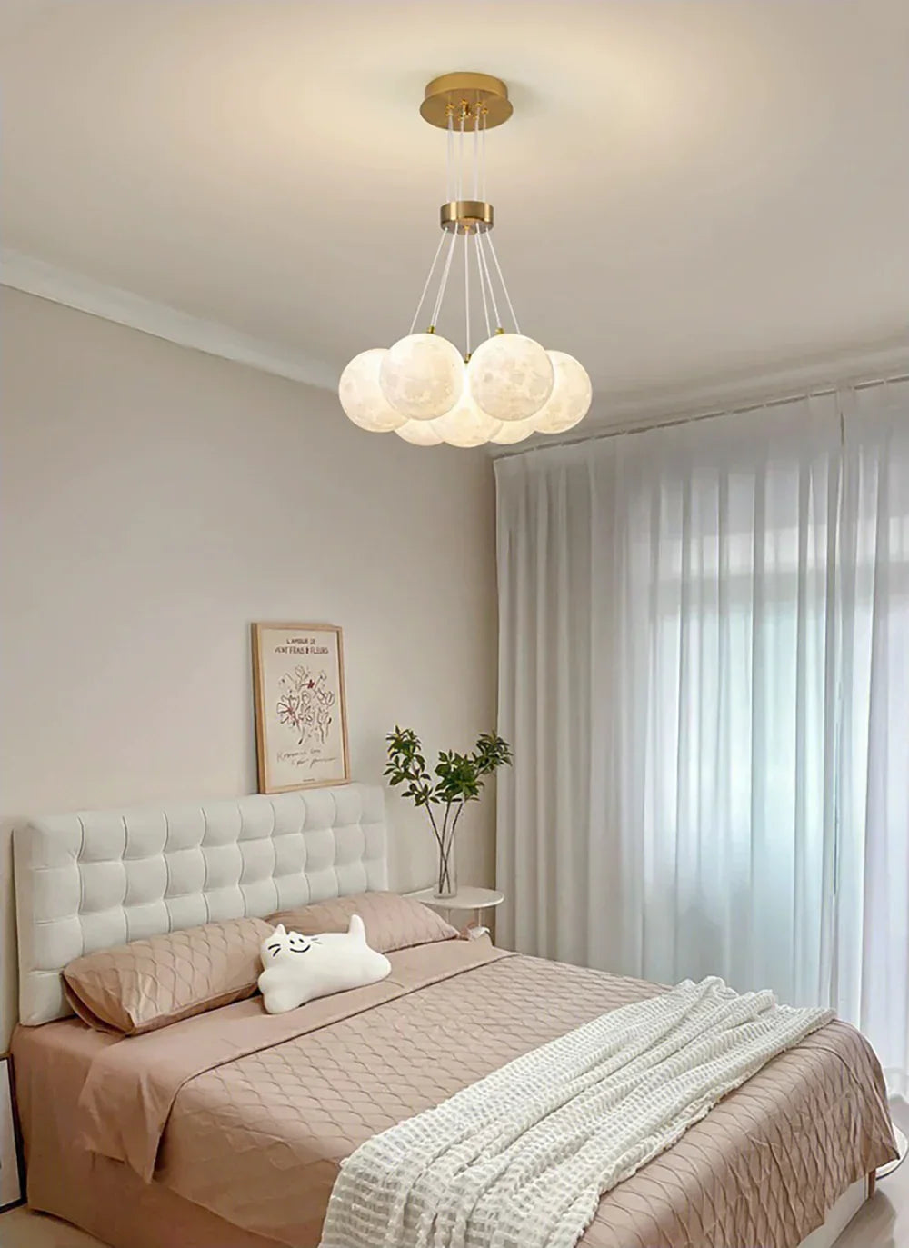 Lunar Alabaster Spherical Chandelier – Alabaster detail 19